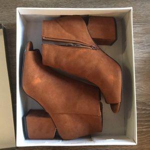 Chestnut Peep Toe Booties - Vestique